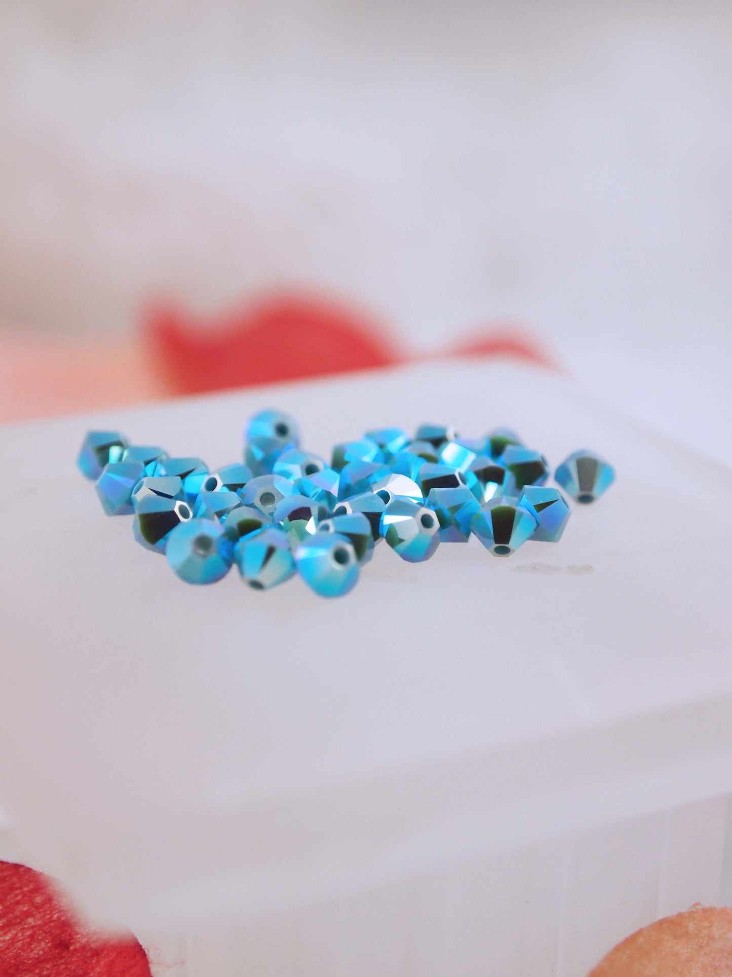 Swarovski Beads 5328 - 4mm - 36pc - Turquoise AB 2X