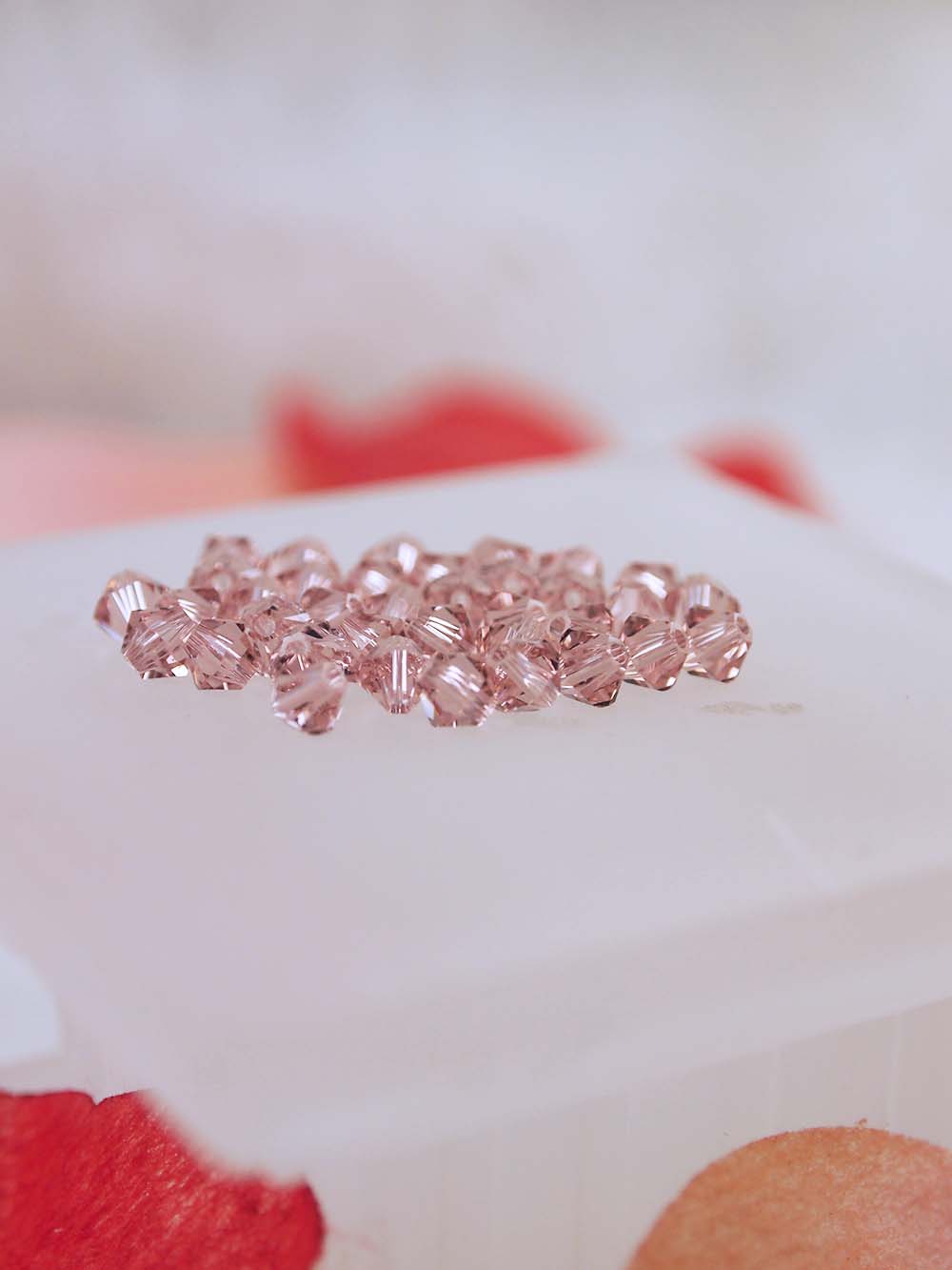 Swarovski Beads 5328 - 4mm - 36pc - Vintage Rose