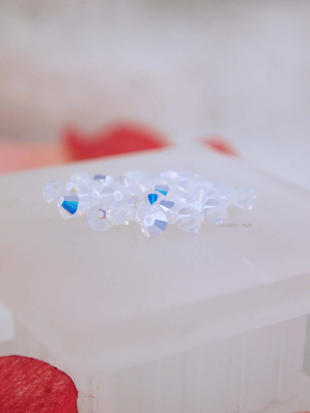 Swarovski Beads 5328 - 4mm - 36pc - White Opal AB