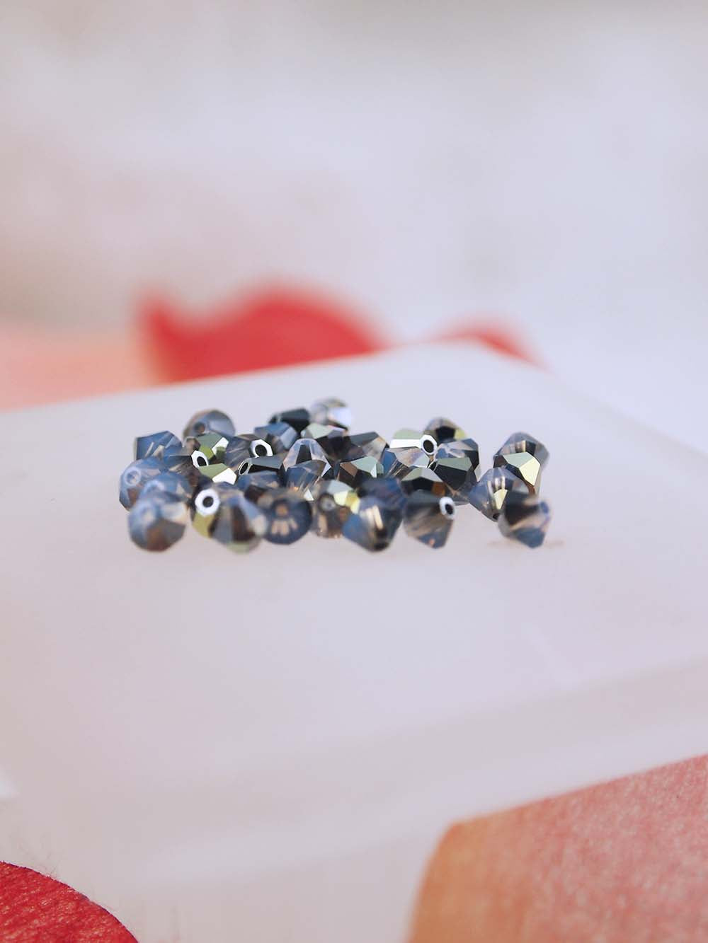 Swarovski Beads 5328 - 4mm - 36pc - White Opal Star Shine