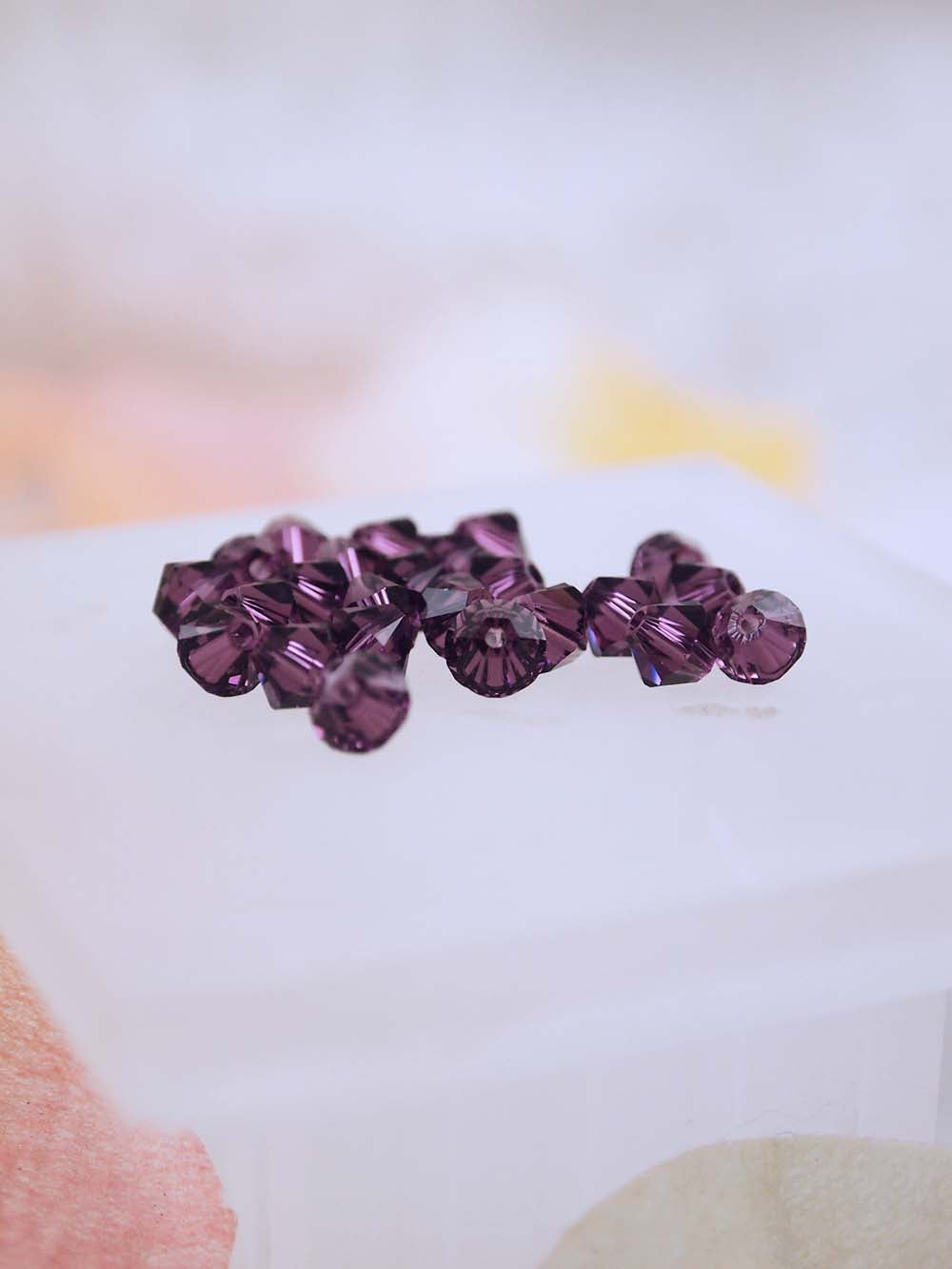 Swarovski Beads 5328 - 5mm - 24pc - Amethyst