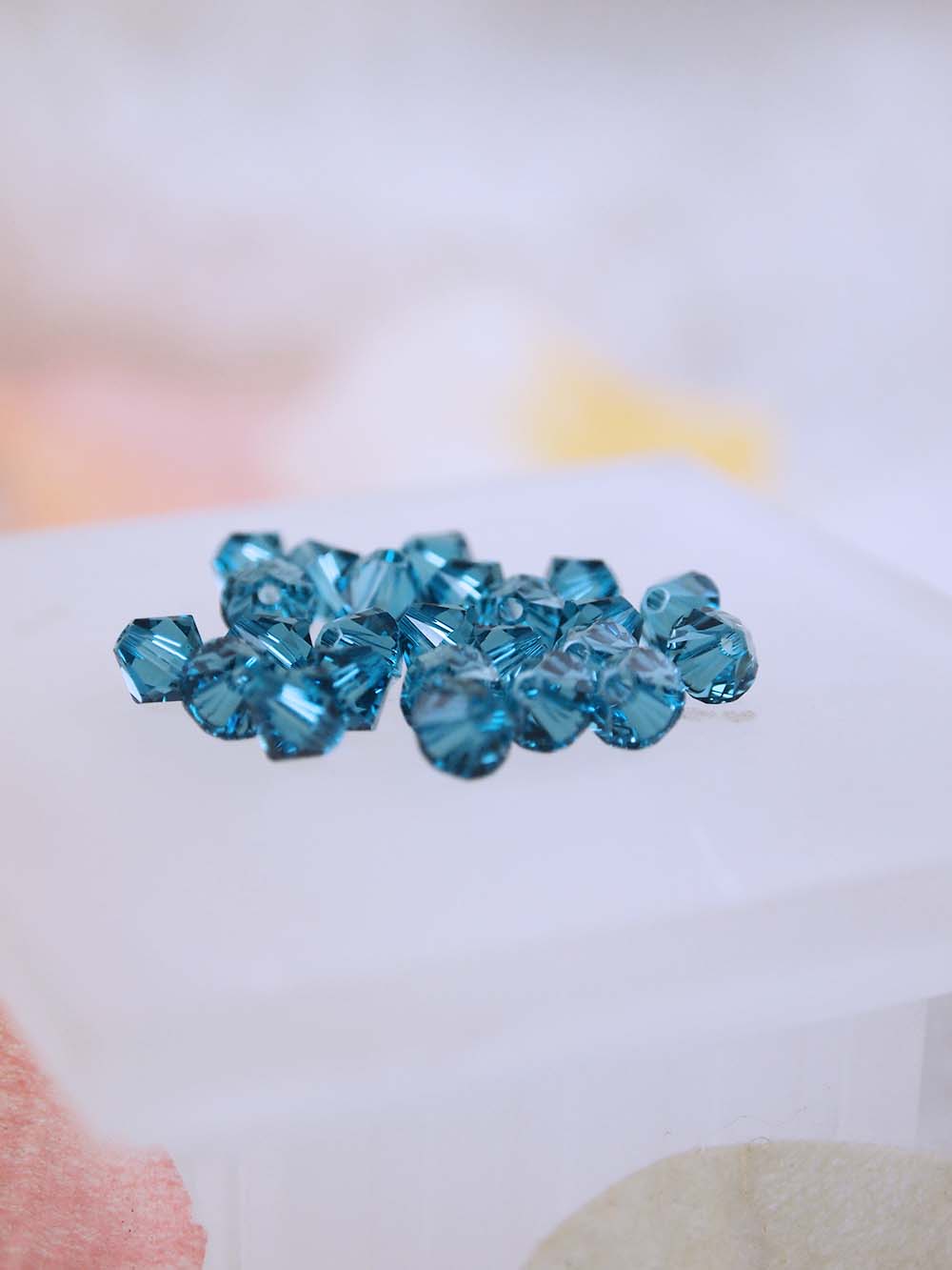 Swarovski Beads 5328 - 5mm - 24pc - Indicolite