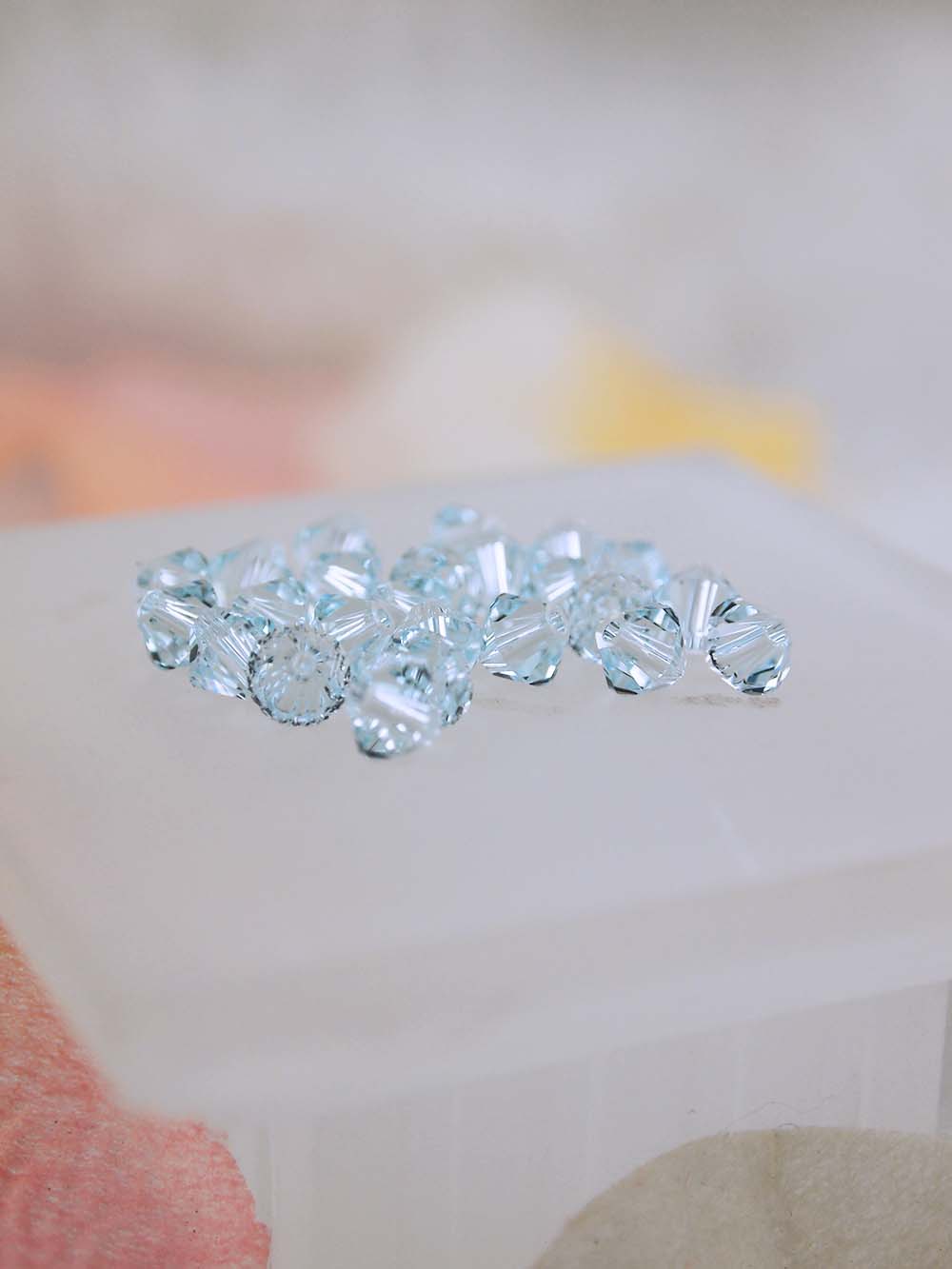 Swarovski Beads 5328 - 5mm - 24pc - Light Azore