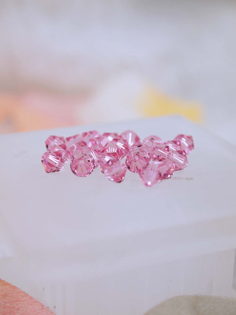 Swarovski Beads 5328 - 5mm - 24pc - Light Rose