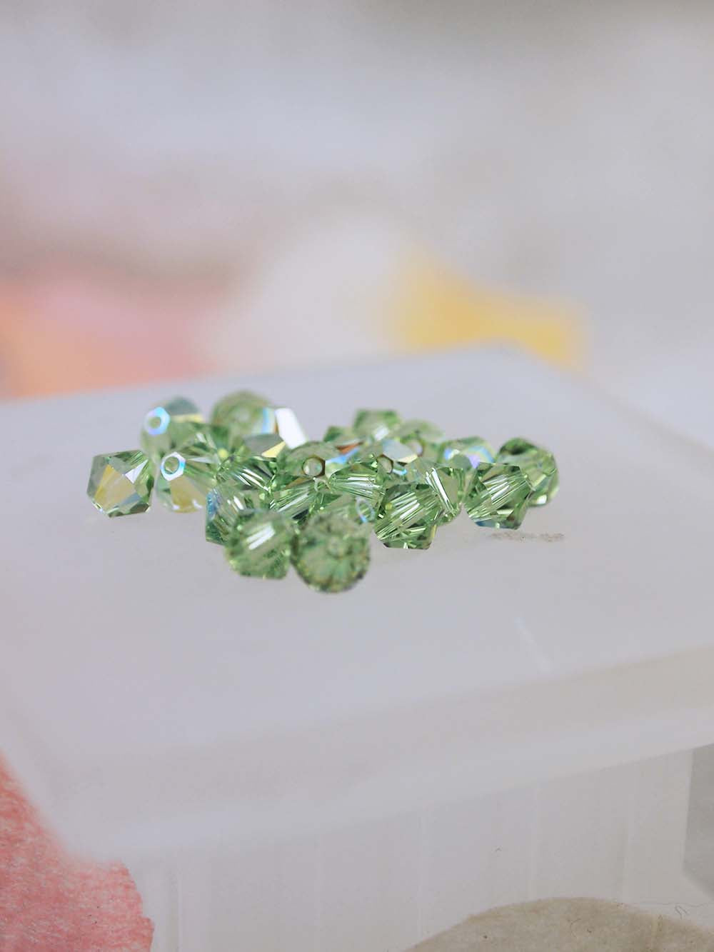 Swarovski Beads 5328 - 5mm - 24pc - Peridot AB
