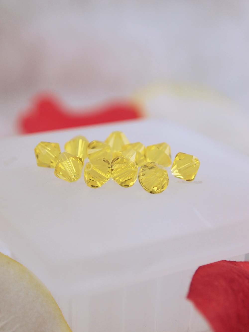 Swarovski Beads 5328 - 6mm - 12pc - Citrine