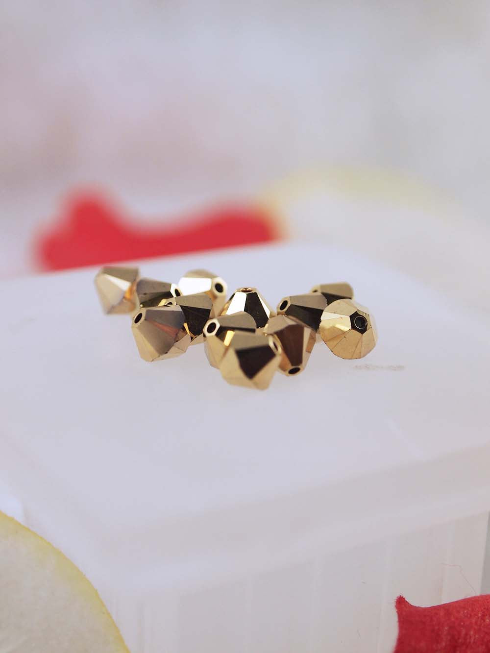 Swarovski Beads 5328 - 6mm - 12pc - Crystal Aurum 2X