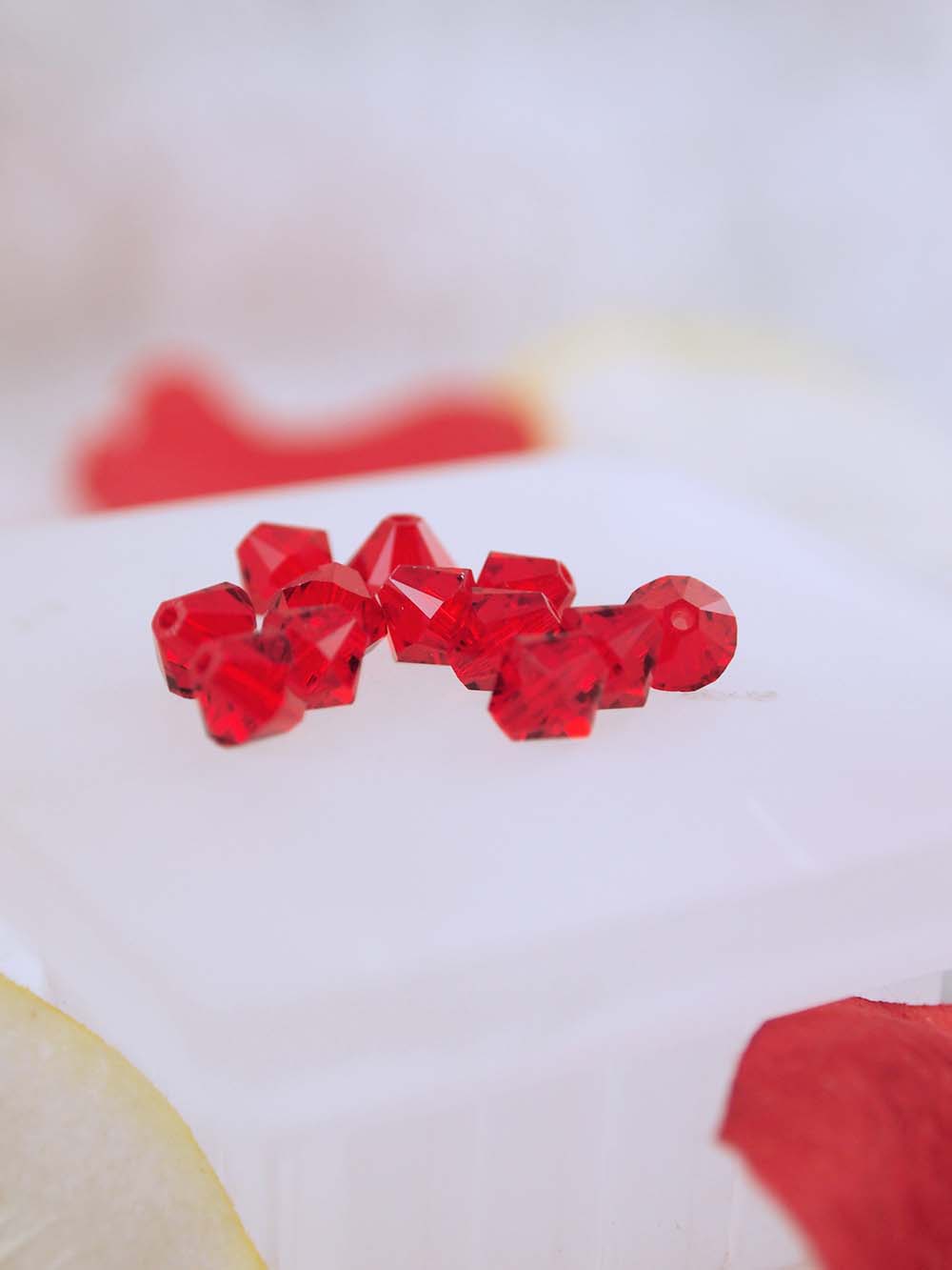 Swarovski Beads 5328 - 6mm - 12pc - Light Siam