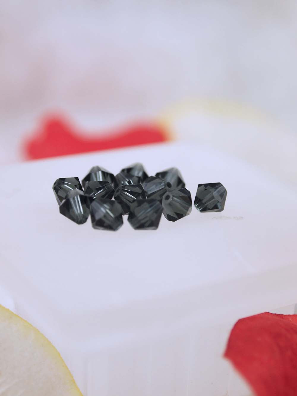 Swarovski Beads 5328 - 6mm - 12pc - Morion