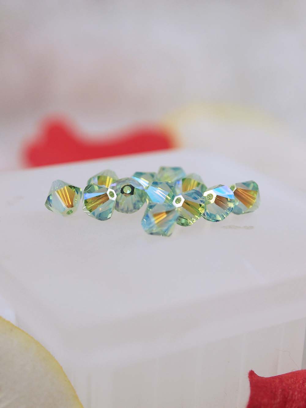 Swarovski Beads 5328 - 6mm - 12pc - Peridot AB 2X