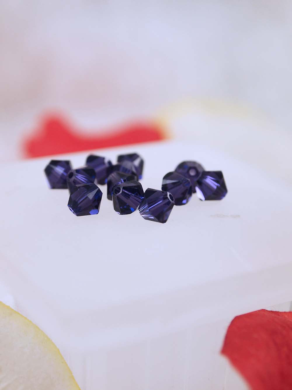 Swarovski Beads 5328 - 6mm - 12pc - Purple Velvet