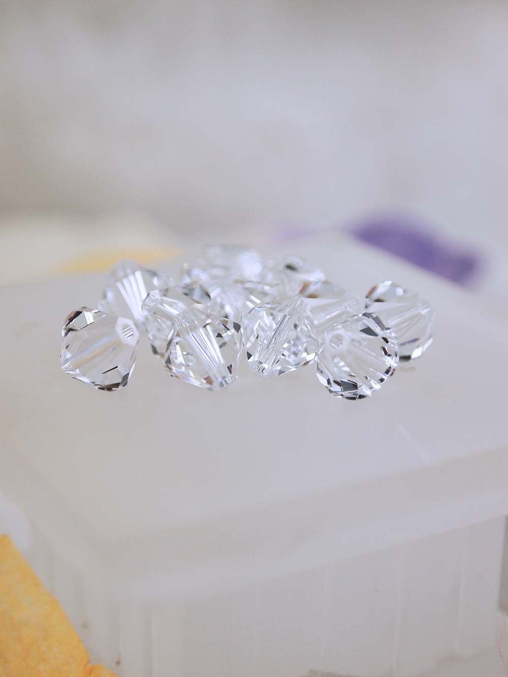 Swarovski Beads 5328 - 8mm - 12pc - Crystal