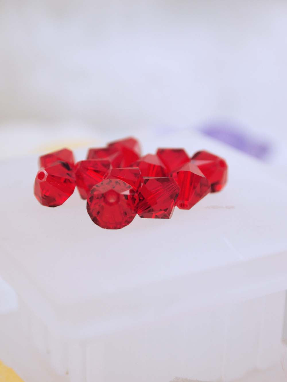 Swarovski Beads 5328 - 8mm - 12pc - Light Siam