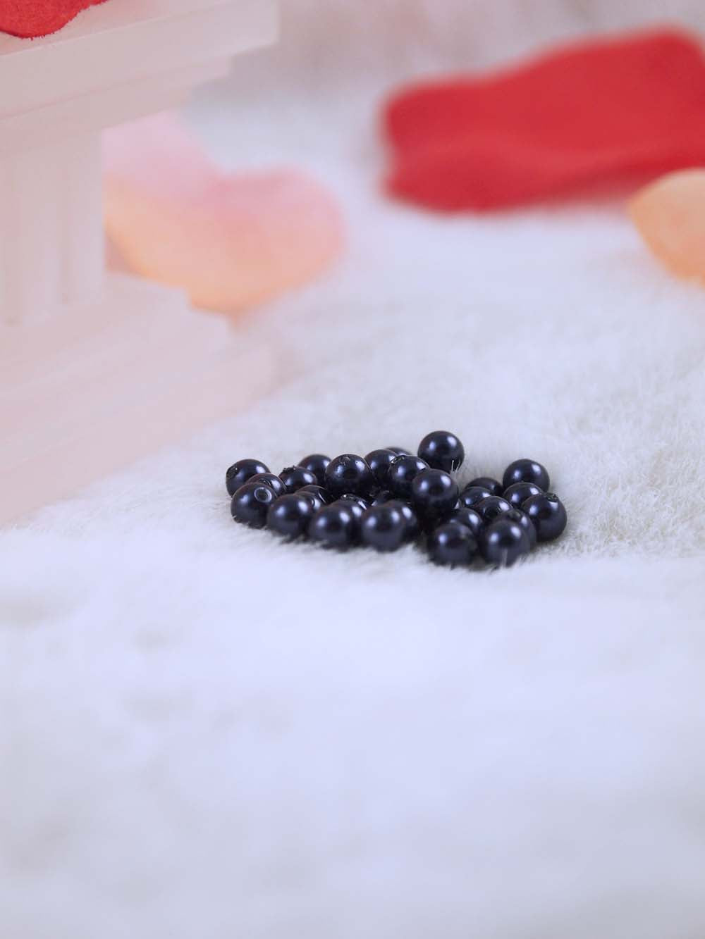 Swarovski Pearls 5810 4mm 36pc Crystal Dark Purple Pearl