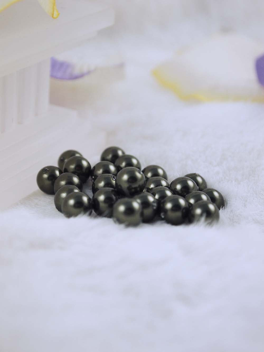 Swarovski Pearls 5810 7mm 12pc Crystal Dark Green Pearl