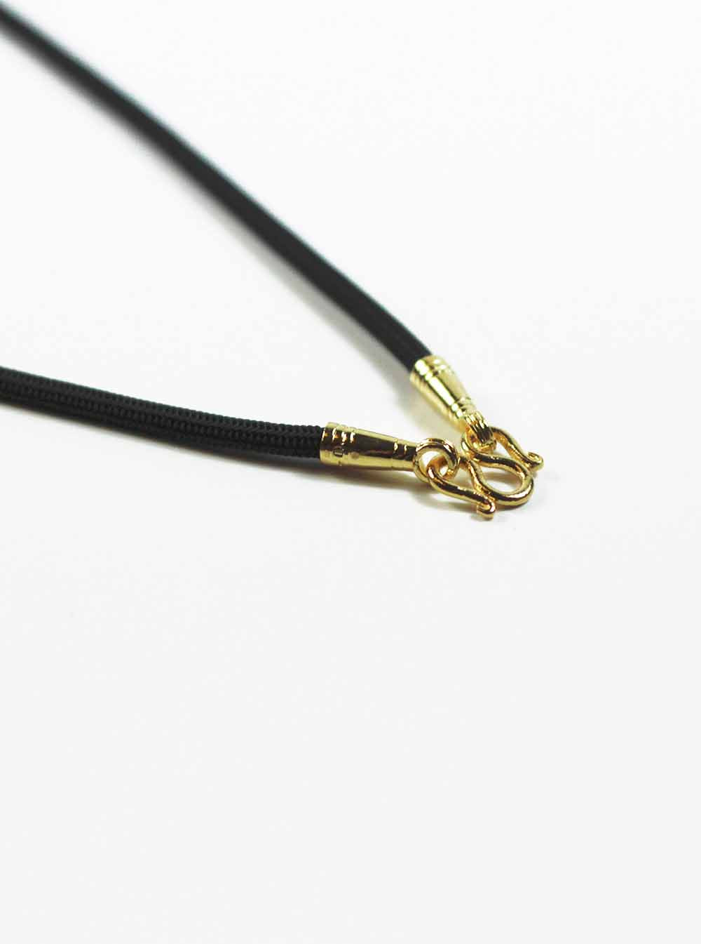 
					Black Nylon String One Hook Amulet Necklace in Gold (66cm)				
