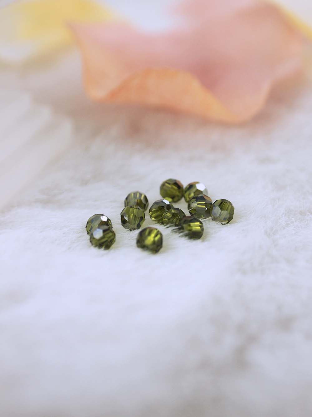 Swarovski Beads 5000 - 4MM - 12pc - Olivine-Satin