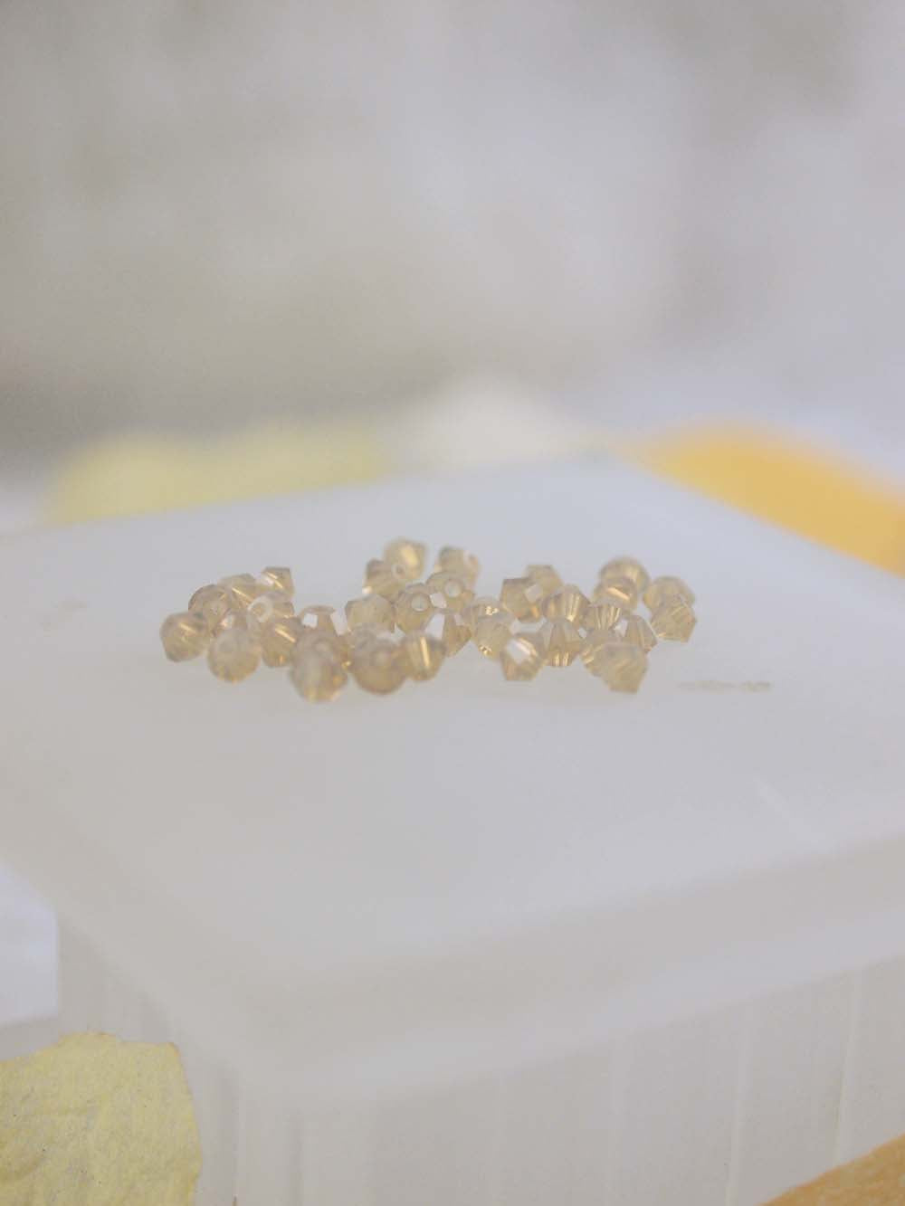 Swarovski Beads 5328 - 3mm - 36pc - Sand Opal