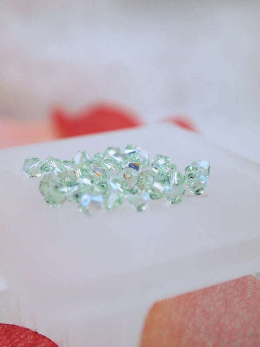 Swarovski Beads 5328 - 4mm - 36pc - Chrysolite AB