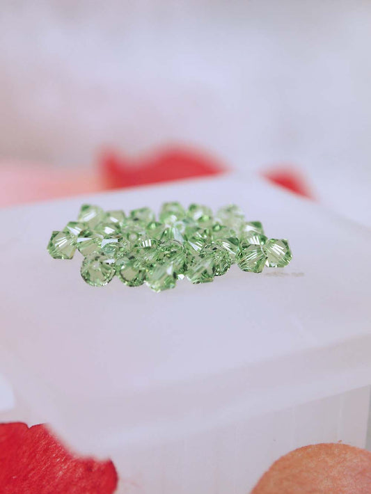 Swarovski Beads 5328 - 4mm - 36pc - Peridot