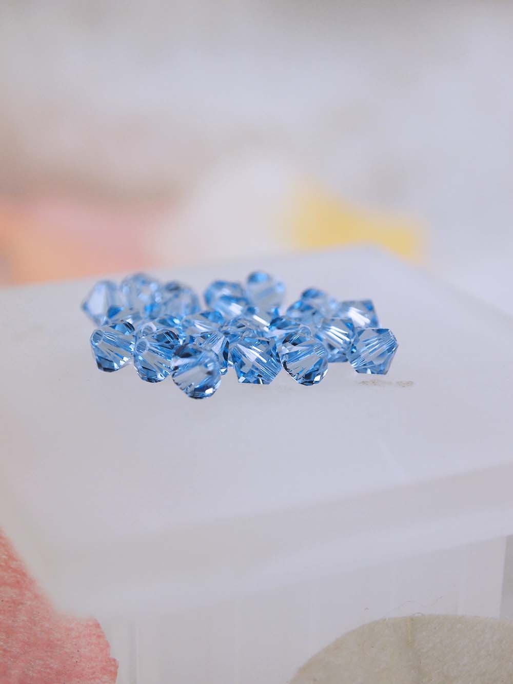 Swarovski Beads 5328 - 5mm - 24pc - Light Sapphire