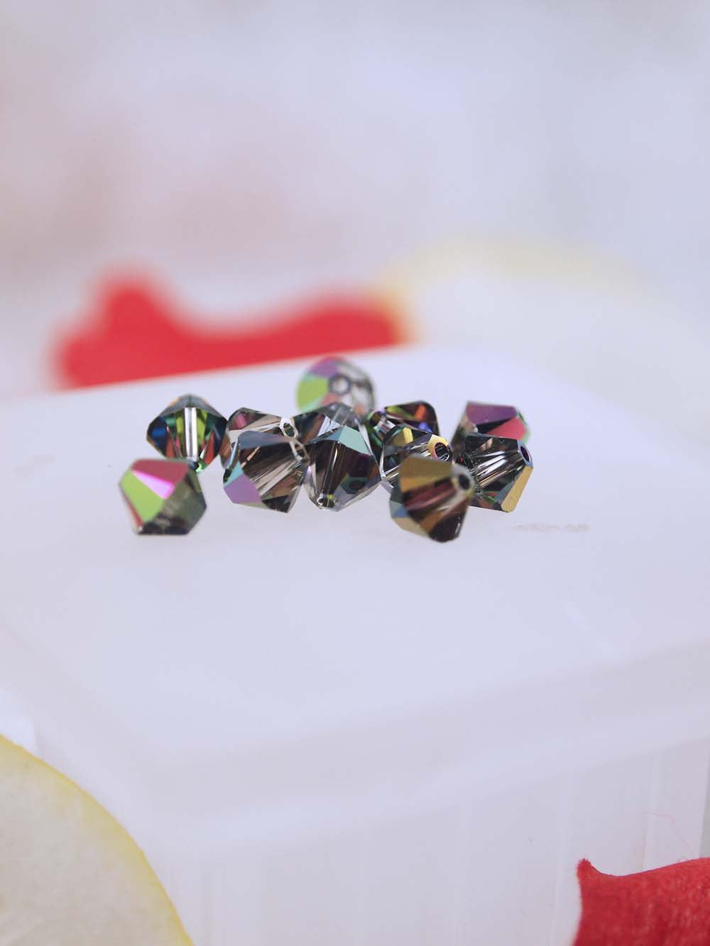 Swarovski Beads 5328 - 6mm - 12pc - Crystal Vitrail Medium